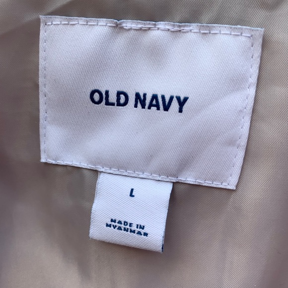 Old Navy lavender quilted vest Size Large - Picture 2 of 4